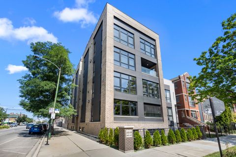1532 W Ohio Avenue 2 Chicago IL 60642