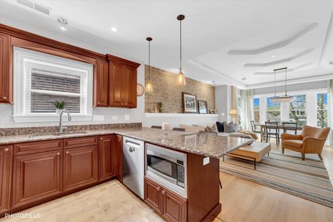 Tiny photo for 3933 N Marshfield Avenue #3S, Chicago, IL 60613 (MLS # 12620836)