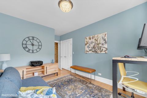 Tiny photo for 3933 N Marshfield Avenue #3S, Chicago, IL 60613 (MLS # 12620836)