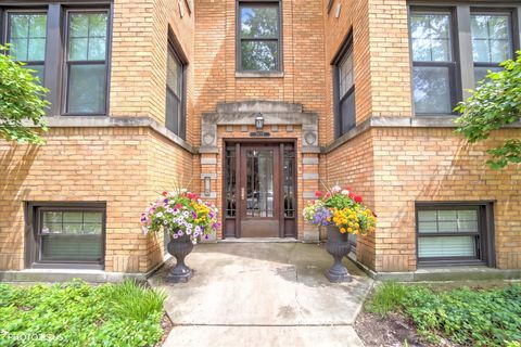 Tiny photo for 3933 N Marshfield Avenue #3S, Chicago, IL 60613 (MLS # 12620836)