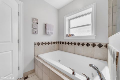 Tiny photo for 3933 N Marshfield Avenue #3S, Chicago, IL 60613 (MLS # 12620836)
