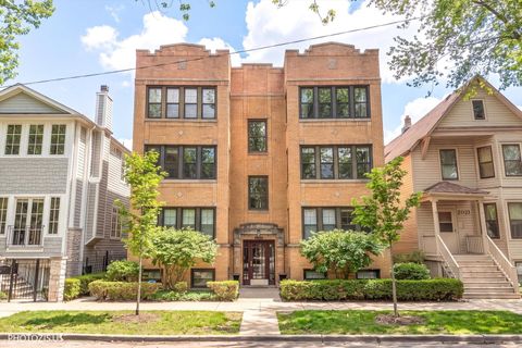 Tiny photo for 3933 N Marshfield Avenue #3S, Chicago, IL 60613 (MLS # 12620836)
