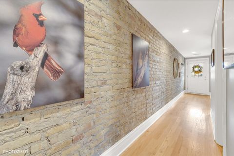 Tiny photo for 3933 N Marshfield Avenue #3S, Chicago, IL 60613 (MLS # 12620836)