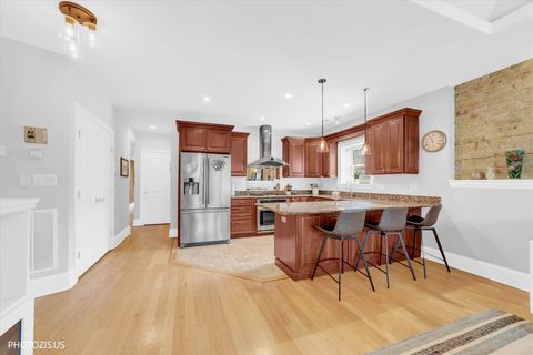 Tiny photo for 3933 N Marshfield Avenue #3S, Chicago, IL 60613 (MLS # 12620836)