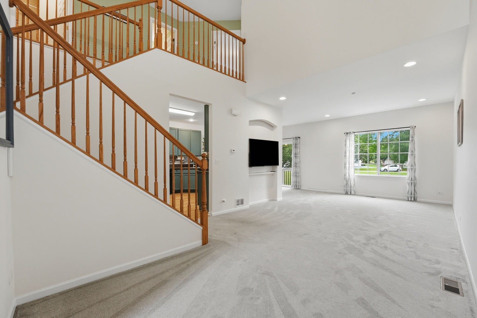 1905 Maureen Drive