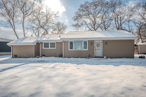 Photo of 21339 W Morton Drive, Lake Villa, IL 60046 (MLS # 12556719)