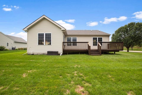 Tiny photo for 900 Jefferson Avenue, McHenry, IL 60050 (MLS # 12749717)