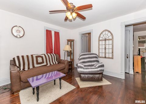 Tiny photo for 326 N VAIL Street, Geneseo, IL 61254 (MLS # QC4267217)