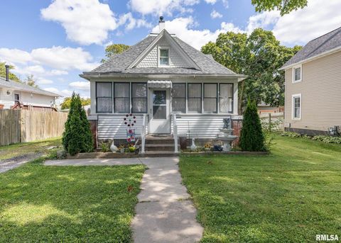 Photo of 326 N VAIL Street, Geneseo, IL 61254 (MLS # QC4267217)