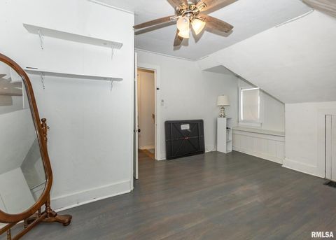 Tiny photo for 326 N VAIL Street, Geneseo, IL 61254 (MLS # QC4267217)