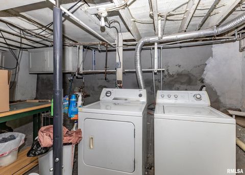 Tiny photo for 326 N VAIL Street, Geneseo, IL 61254 (MLS # QC4267217)