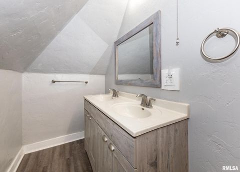 Tiny photo for 326 N VAIL Street, Geneseo, IL 61254 (MLS # QC4267217)