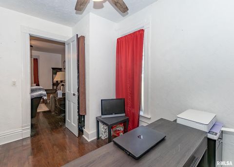 Tiny photo for 326 N VAIL Street, Geneseo, IL 61254 (MLS # QC4267217)