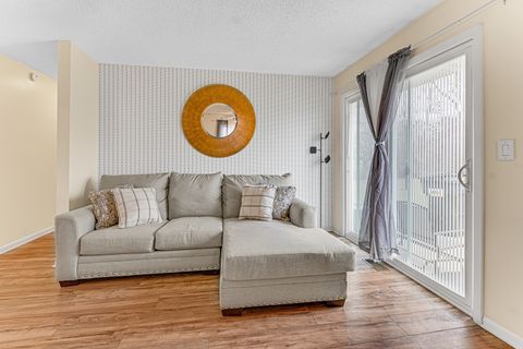 Tiny photo for 5308 Woodland Drive #A, Oak Forest, IL 60452 (MLS # 12563333)