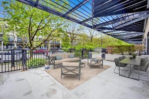 1111 W 15th Street 127