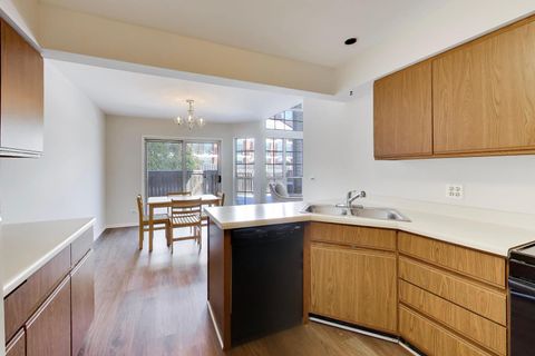 Tiny photo for 640 Sturnbridge Lane, Schaumburg, IL 60173 (MLS # 12596702)