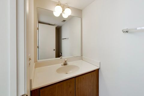 Tiny photo for 640 Sturnbridge Lane, Schaumburg, IL 60173 (MLS # 12596702)