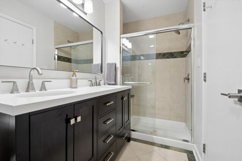 Tiny photo for 2648 N Seminary Avenue #2, Chicago, IL 60614 (MLS # 12619495)