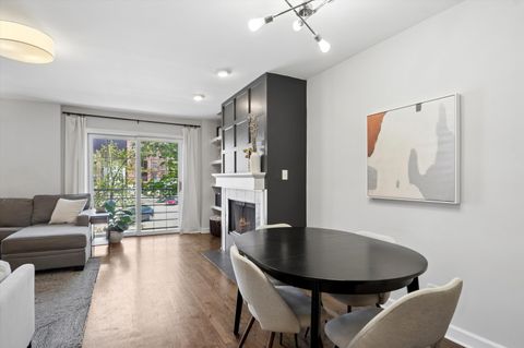 Tiny photo for 2648 N Seminary Avenue #2, Chicago, IL 60614 (MLS # 12619495)