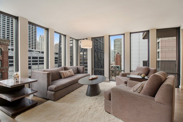 200 E Delaware Place 18F