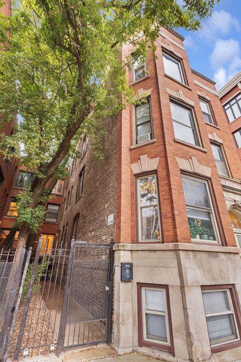 Photo of 3218 N Halsted Street #1S, Chicago, IL 60657 (MLS # 12456734)