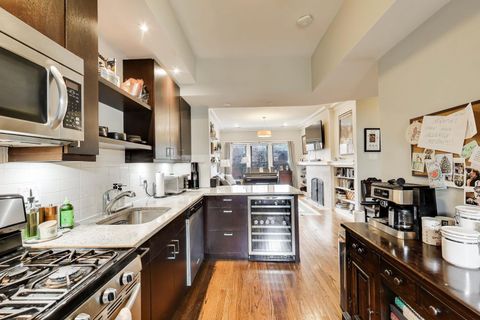 Tiny photo for 1408 W CATALPA Avenue #3, Chicago, IL 60640 (MLS # 12613893)