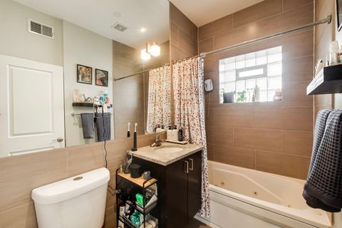 Tiny photo for 1408 W CATALPA Avenue #3, Chicago, IL 60640 (MLS # 12613893)