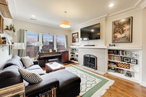 Tiny photo for 1408 W CATALPA Avenue #3, Chicago, IL 60640 (MLS # 12613893)