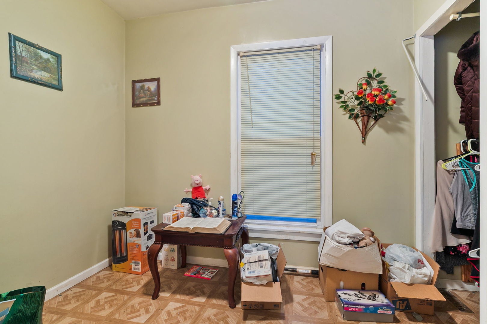 639 W 48th Street