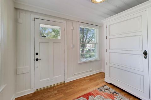 Tiny photo for 317 N Cuyler Avenue, Oak Park, IL 60302 (MLS # 12603968)