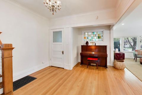 Tiny photo for 317 N Cuyler Avenue, Oak Park, IL 60302 (MLS # 12603968)