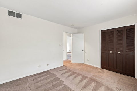 Tiny photo for 1600 Cambourne Lane, Schaumburg, IL 60194 (MLS # 12780229)
