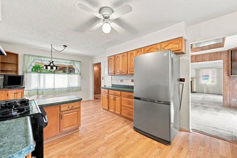 Tiny photo for 1600 Cambourne Lane, Schaumburg, IL 60194 (MLS # 12780229)