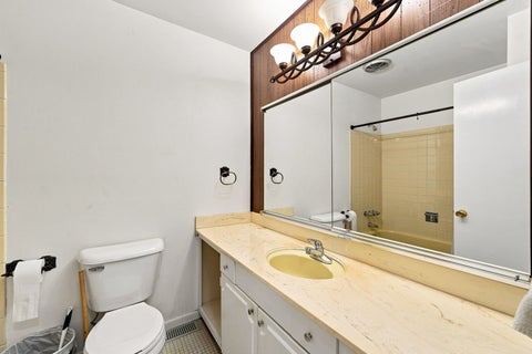 Tiny photo for 1600 Cambourne Lane, Schaumburg, IL 60194 (MLS # 12780229)