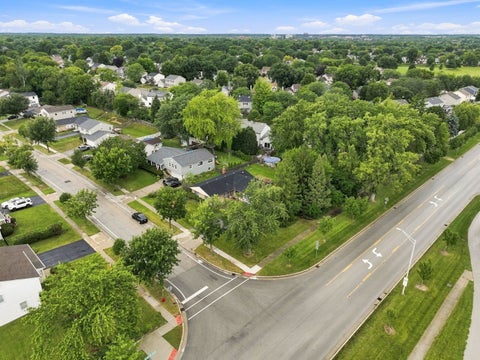 Tiny photo for 1600 Cambourne Lane, Schaumburg, IL 60194 (MLS # 12780229)