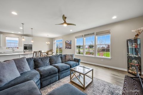 Tiny photo for 114 Abbott Court, Bartlett, IL 60103 (MLS # 12614225)