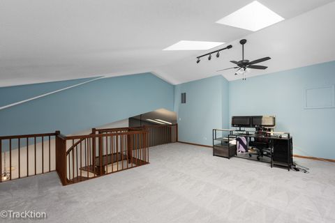 Tiny photo for 1014 Braemoor Drive #B, Downers Grove, IL 60515 (MLS # 12512315)