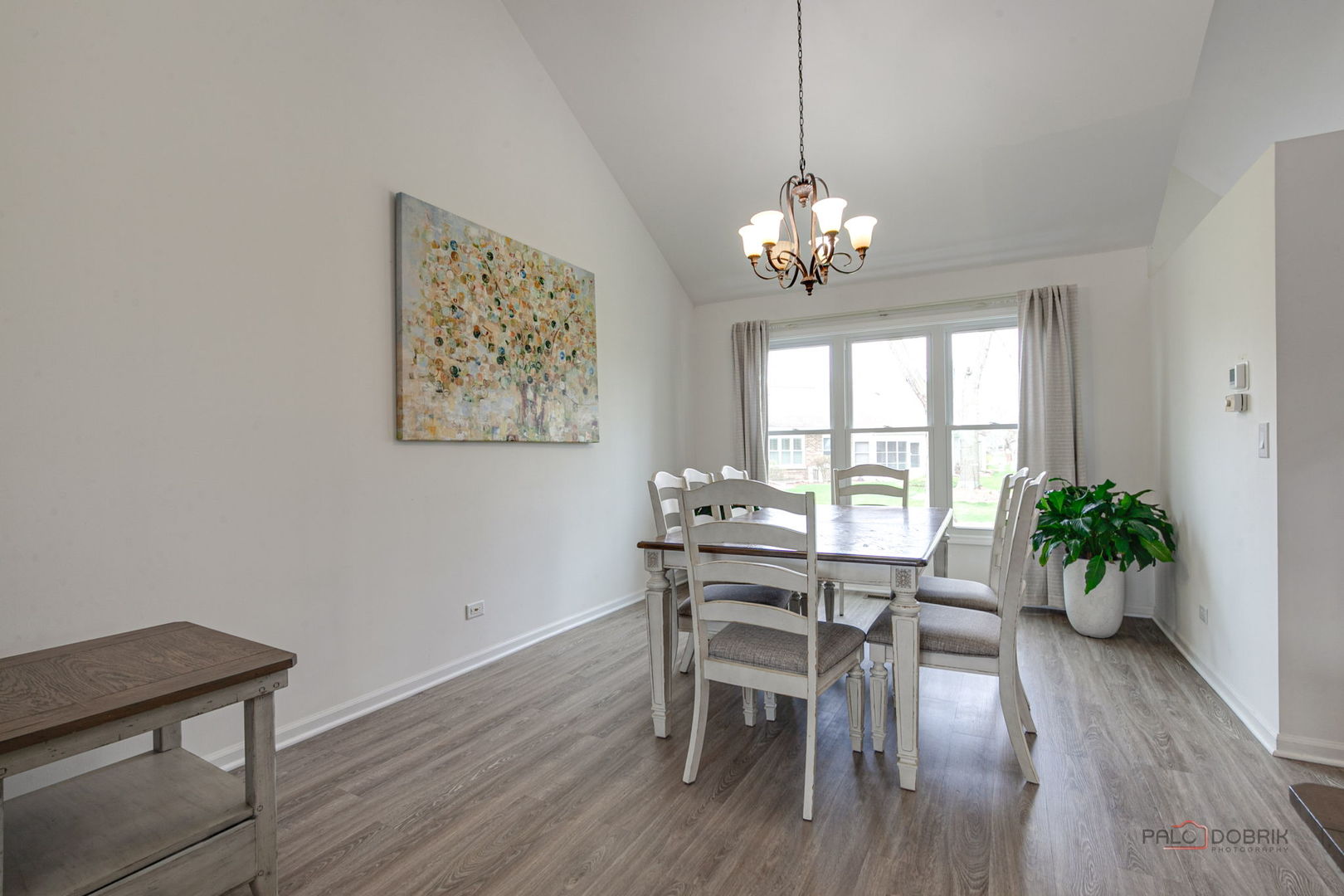 212 Willow Parkway