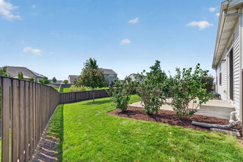 Tiny photo for 584 Manchester Lane, Yorkville, IL 60560 (MLS # 12769989)