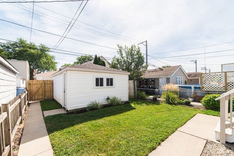 Tiny photo for 5625 N Menard Avenue, Chicago, IL 60646 (MLS # 12717732)