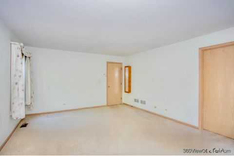Tiny photo for 1116 Bristlecone Court #1116, Darien, IL 60561 (MLS # 12481510)