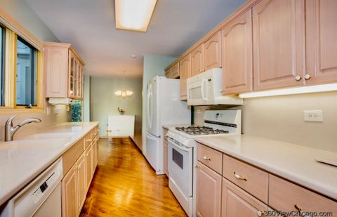 Tiny photo for 1116 Bristlecone Court #1116, Darien, IL 60561 (MLS # 12481510)