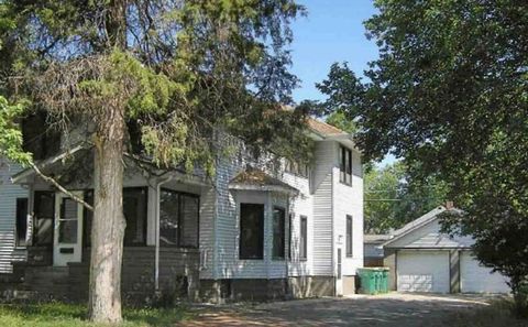 Tiny photo for 611 Richmond Street, Joliet, IL 60435 (MLS # 12472363)