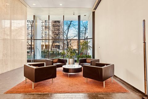 Tiny photo for 1560 N Sandburg Terrace #2705J, Chicago, IL 60610 (MLS # 12522006)