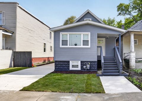 Photo of Chicago, IL 60628 (MLS # 12642964)