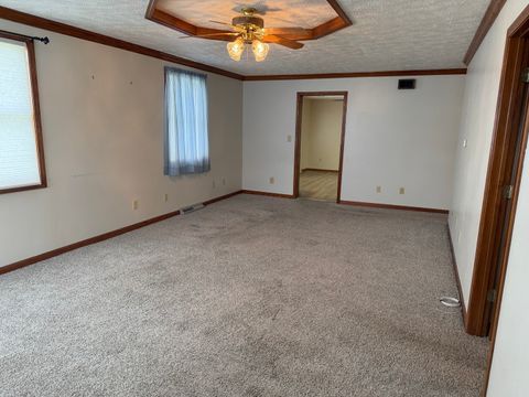 Tiny photo for 609 E Clay Street, Clinton, IL 61727 (MLS # 12603506)