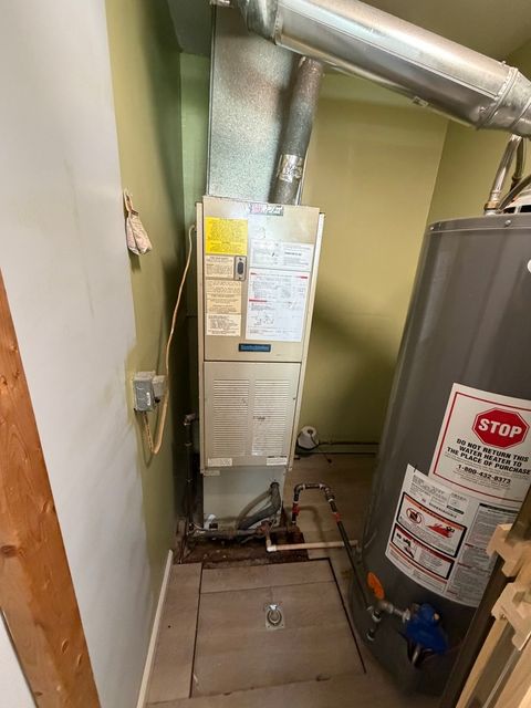 Tiny photo for 609 E Clay Street, Clinton, IL 61727 (MLS # 12603506)