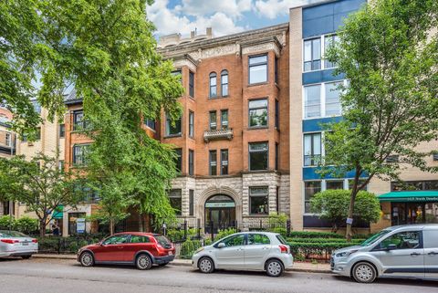 1429 N Dearborn Street 2N Chicago IL 60610