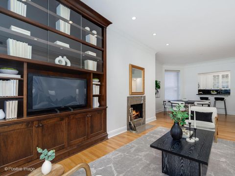 Tiny photo for 1429 N Dearborn Street #2N, Chicago, IL 60610 (MLS # 12495488)