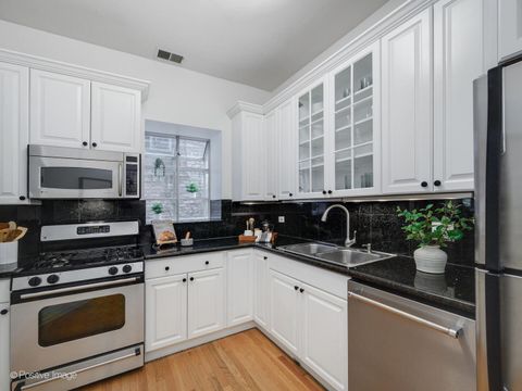 Tiny photo for 1429 N Dearborn Street #2N, Chicago, IL 60610 (MLS # 12495488)